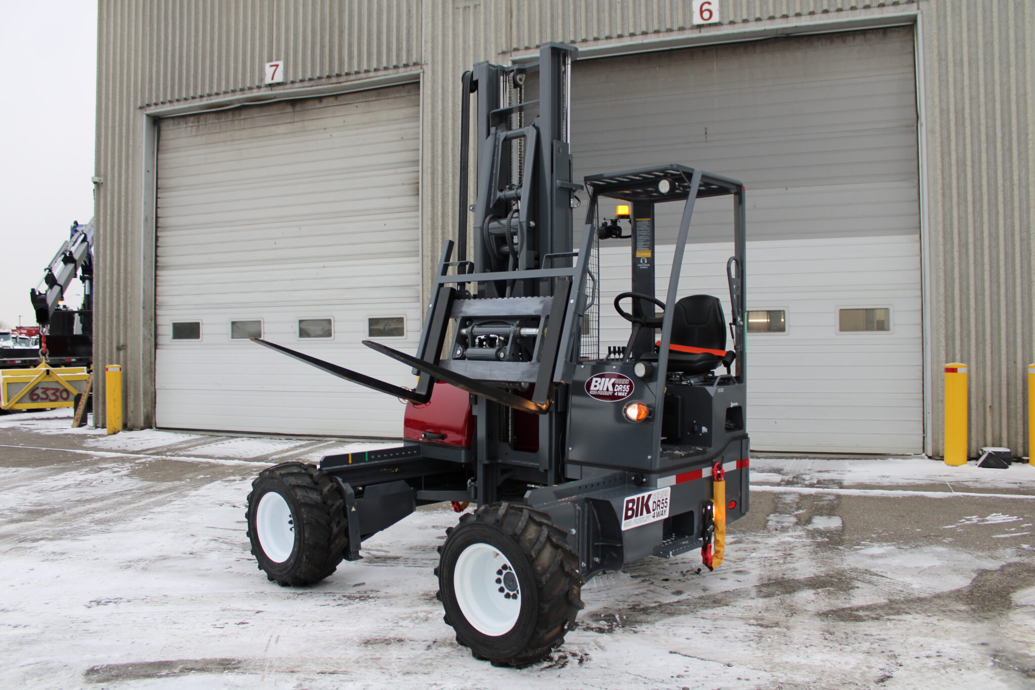 NEW BIK 3WD FORKLIFT SERIES DR-55 4 TRUCK MOUNTED FORKLIFT