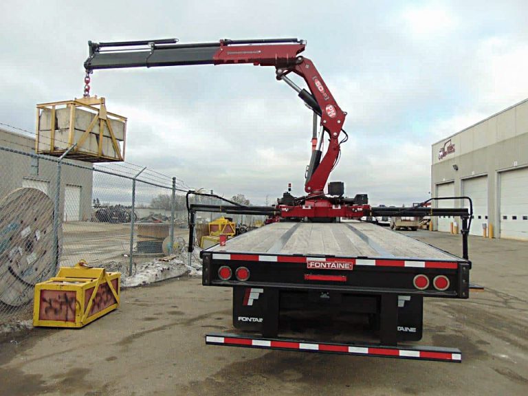 NEW PM 50024 KNUCKLE BOOM MID-MOUNTED – NEW 48′ T/A TRAILER