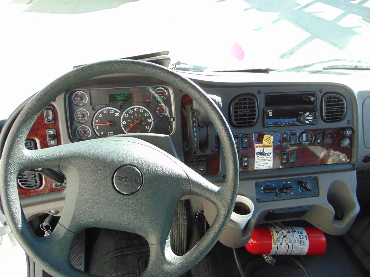 NEW BIK TREE-CARE SERIES TC-70/78 ON NEW FREIGHTLINER - Image 5