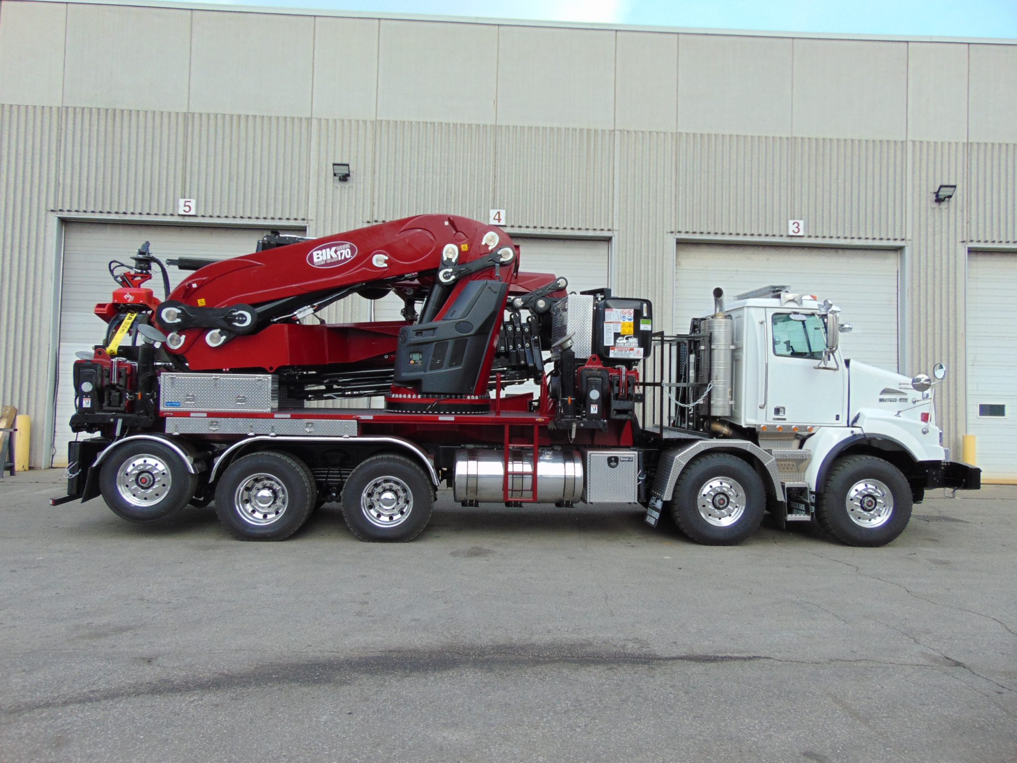 NEW PM 210 ON NEW WESTERN STAR 4800 5-AXLE