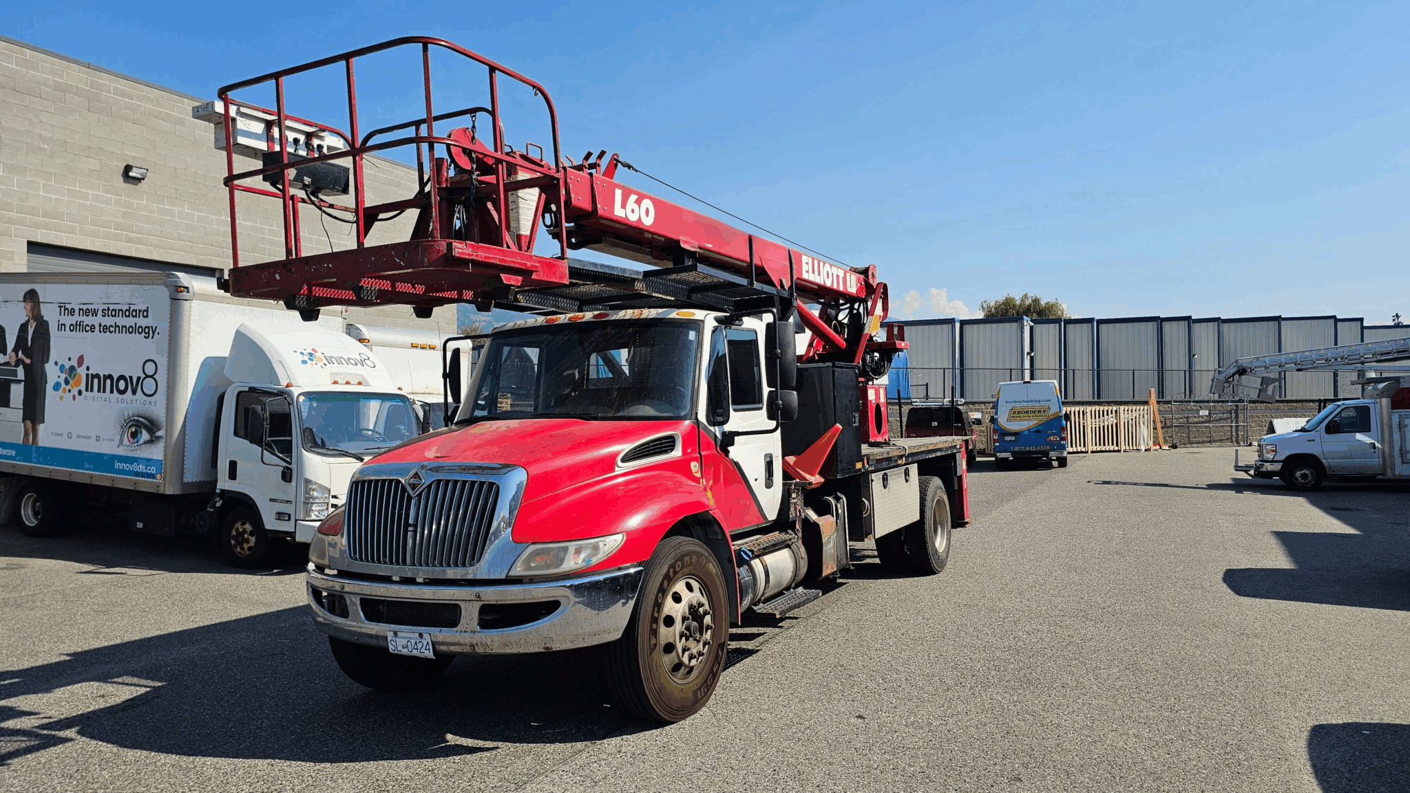 Used Elliott L60 On 2016 Used International 4300