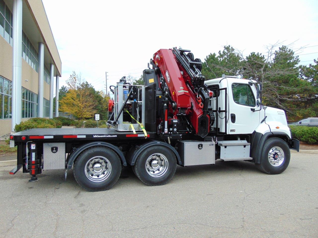 NEW BIK TREE-CARE SERIES TC-98/104 ON NEW FREIGHTLINER - Image 10