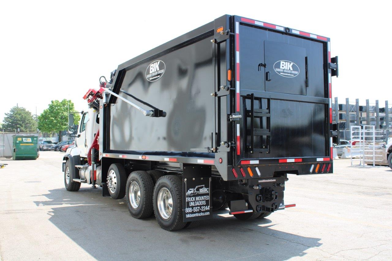 NEW BIK DEBRIS CRANE SERIES DC-18Z ON NEW FREIGHTLINER 108SD 4-AXLE - Image 3