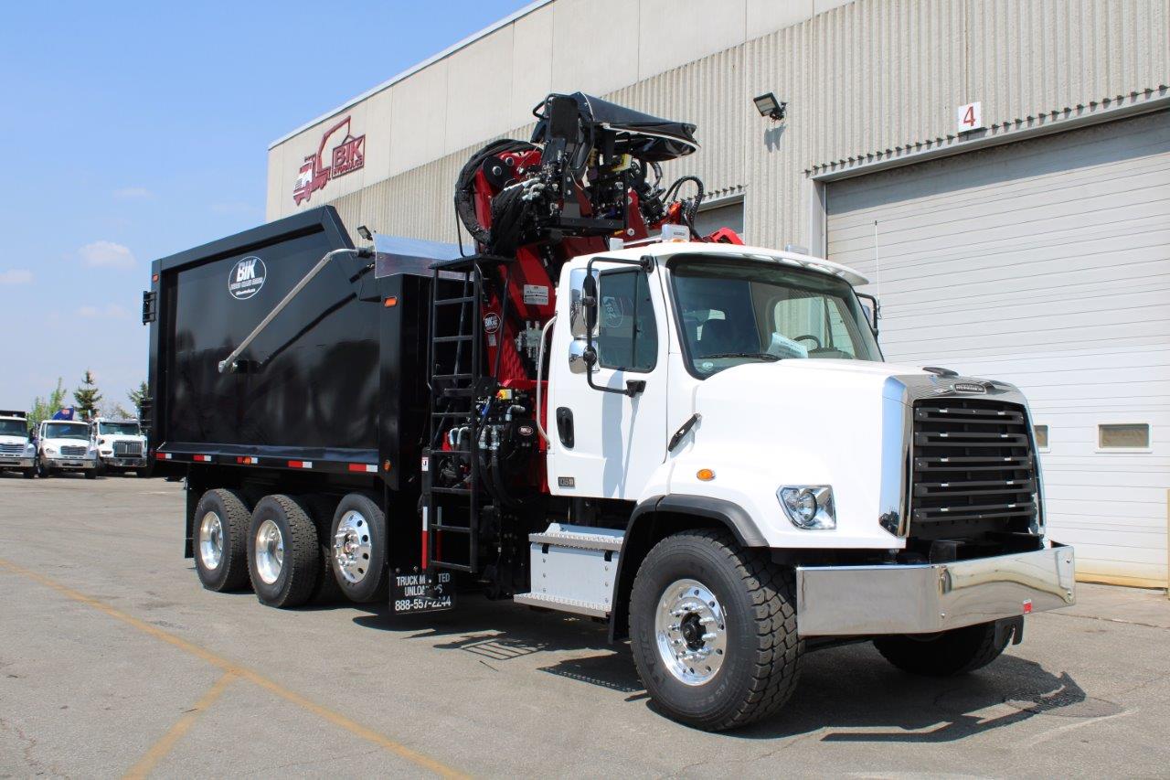NEW BIK DEBRIS CRANE SERIES DC-18Z ON NEW FREIGHTLINER 108SD 4-AXLE - Image 6