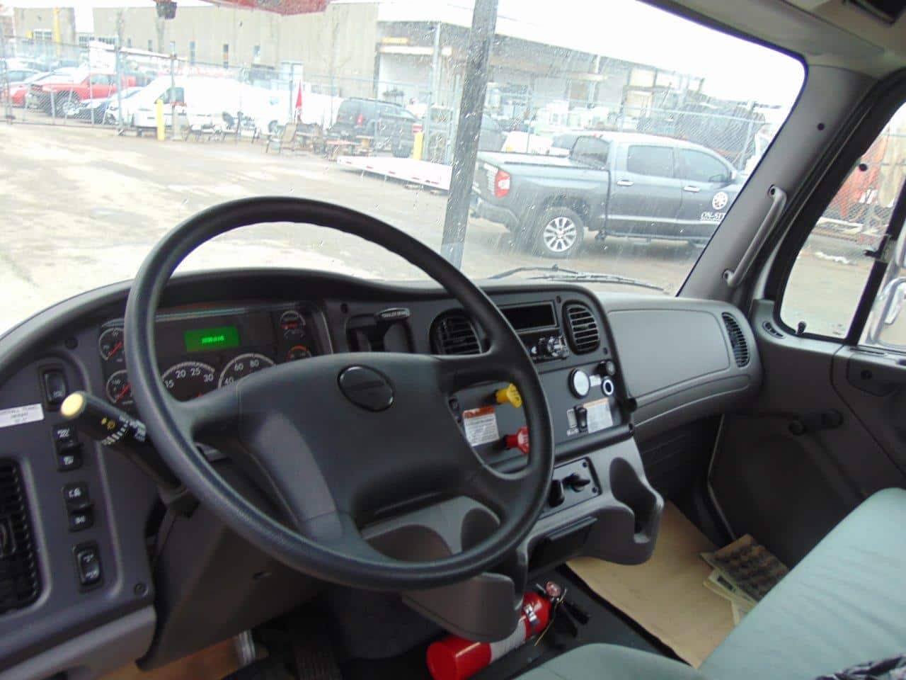 NEW ELLIOTT HiREACH G85 ON NEW FREIGHTLINER M2-106 S/A – 37K GVWR - Image 8