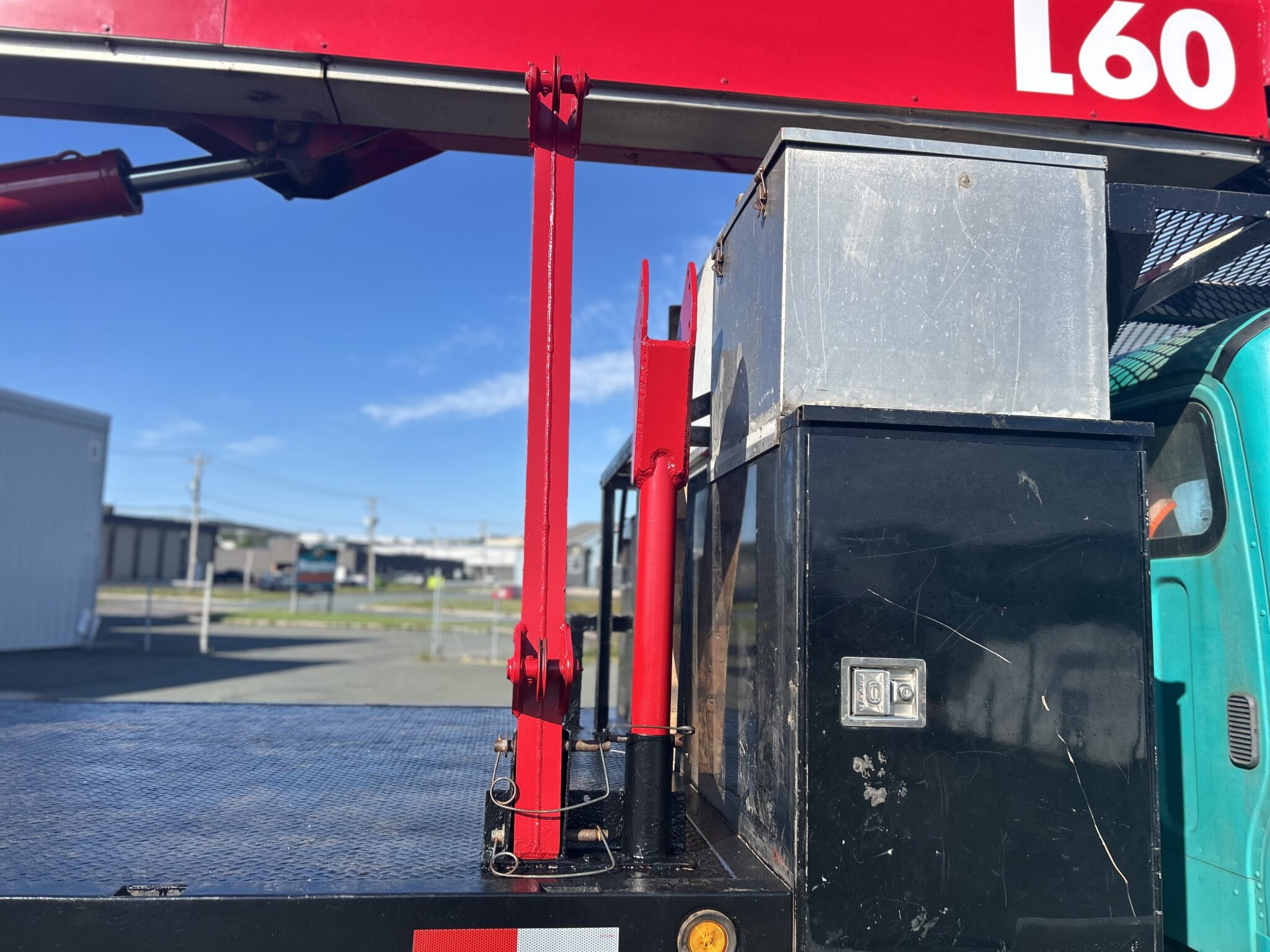 Used Elliott L60 On Used 2013 Freightliner M2-106 - Image 11