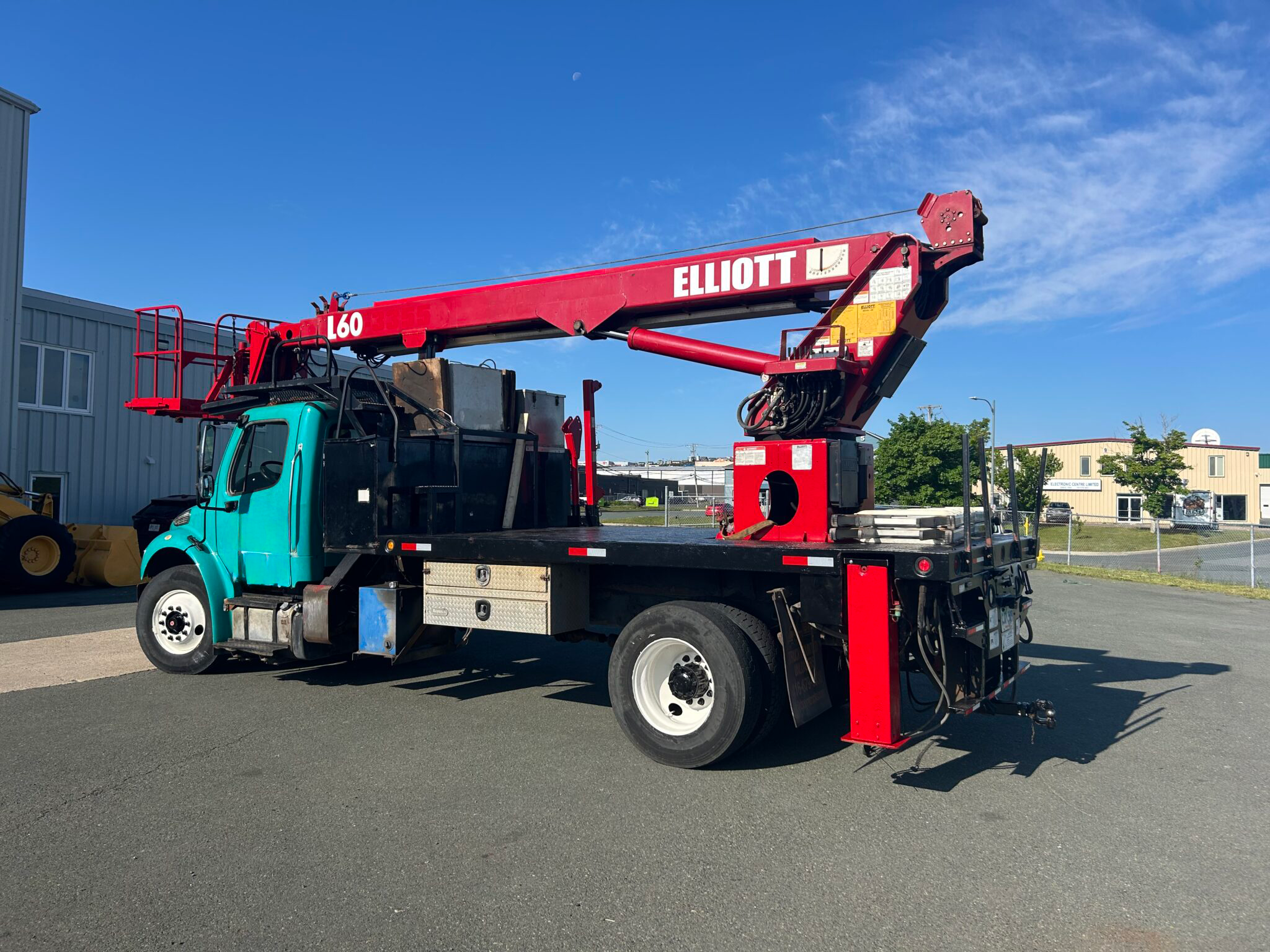Used Elliott L60 On Used 2013 Freightliner M2-106 - Image 14