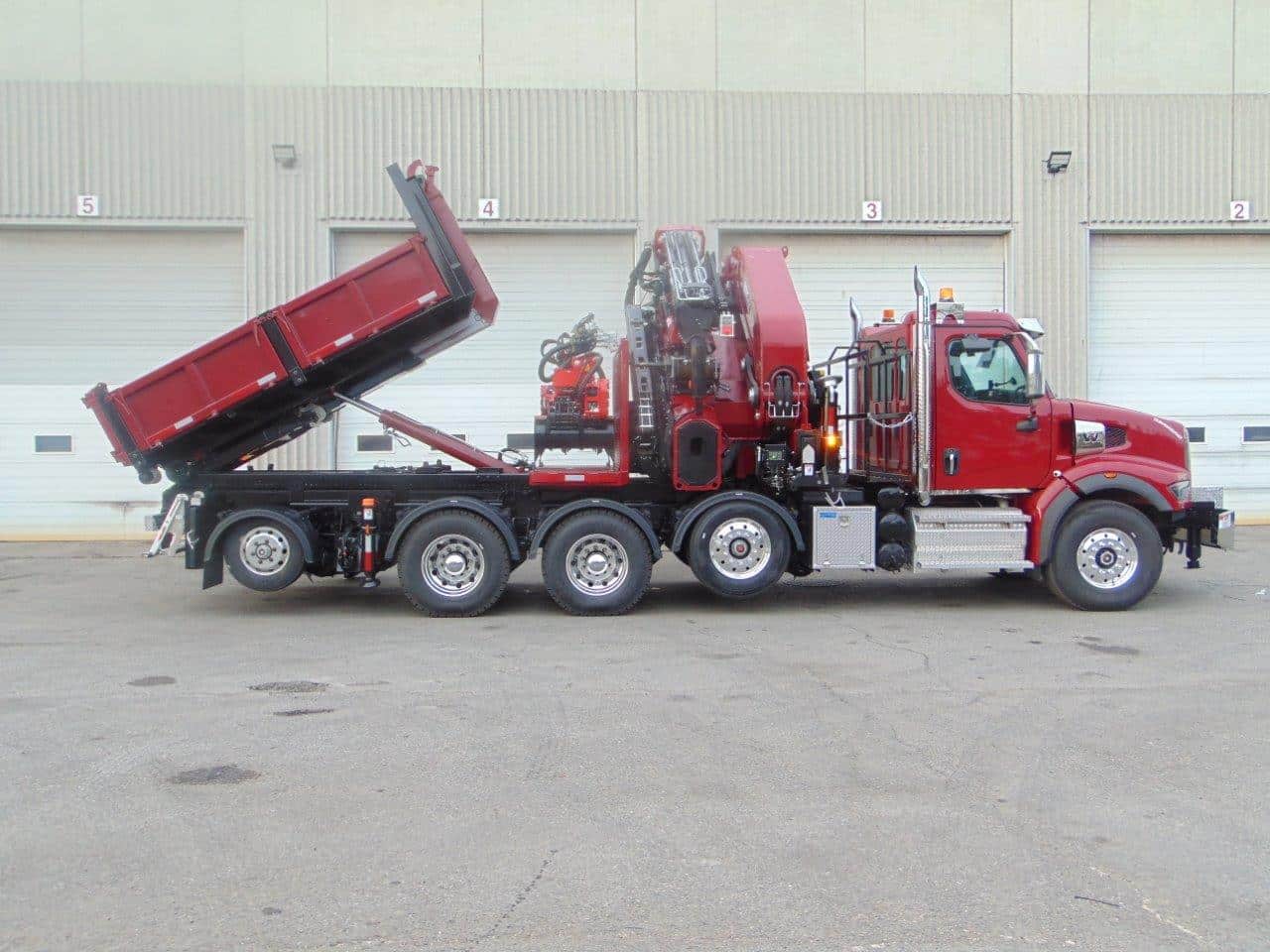 NEW Bik Tree Care Series TC-126 On New Western Star 49x With Bik Series Hook Lift
