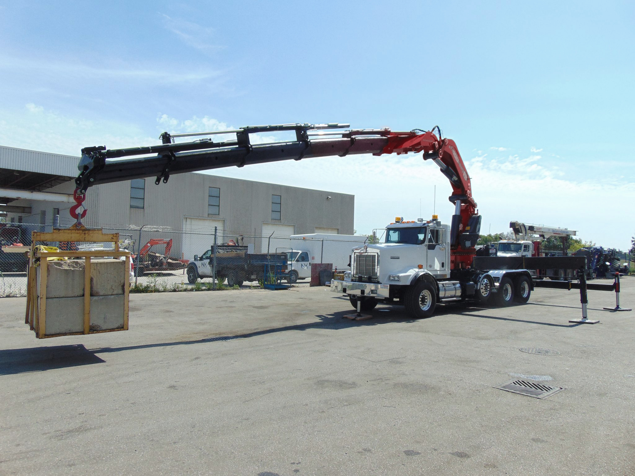 NEW PM 100026 KNUCKLE BOOM ON NEW KENWORTH T880 - Image 7