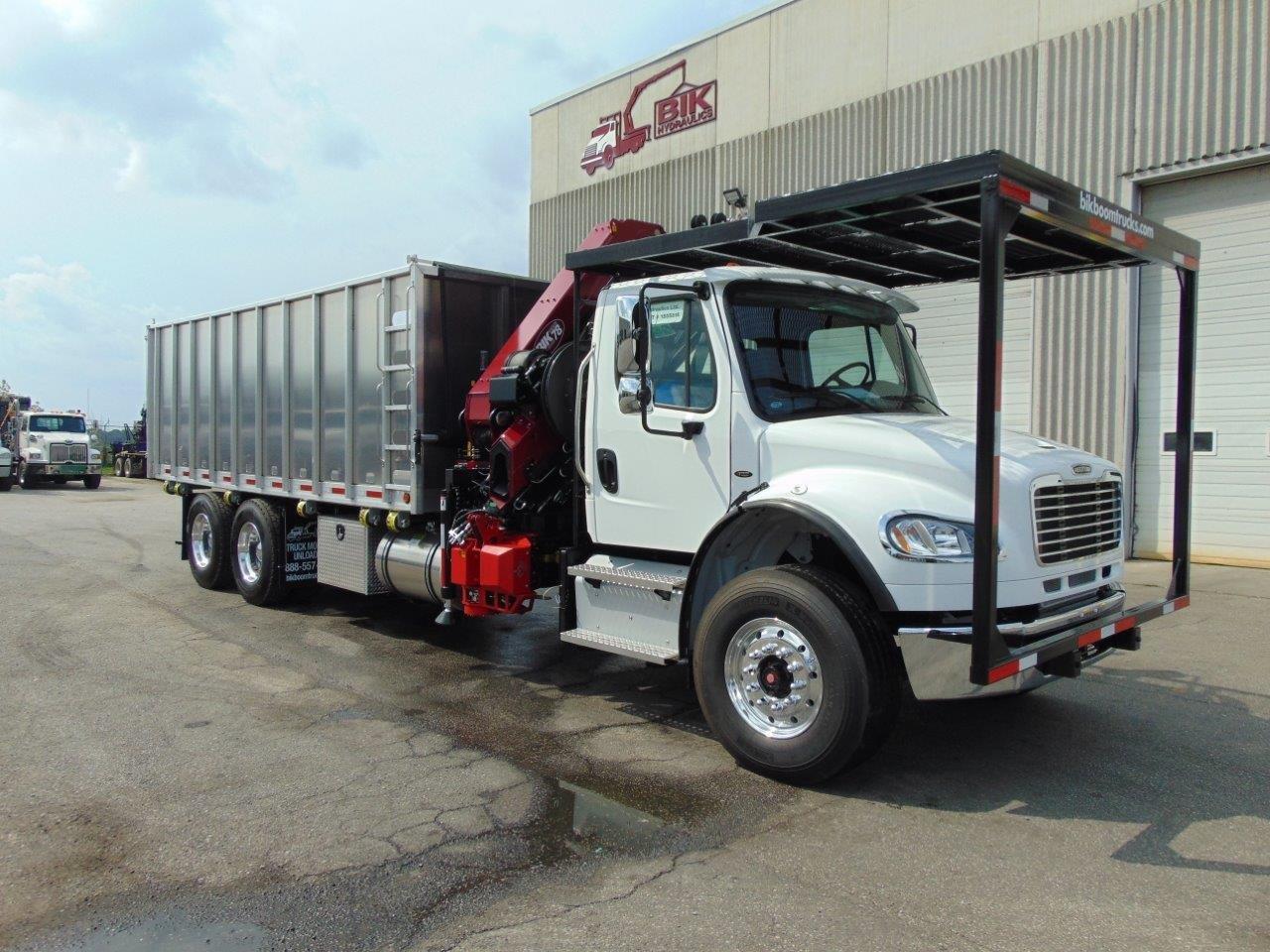NEW BIK TREE-CARE SERIES TC-78 ON NEW FREIGHTLINER