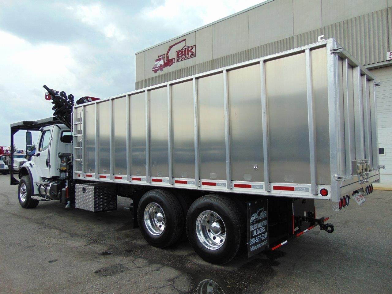 NEW BIK TREE-CARE SERIES TC-78 ON NEW FREIGHTLINER - Image 3