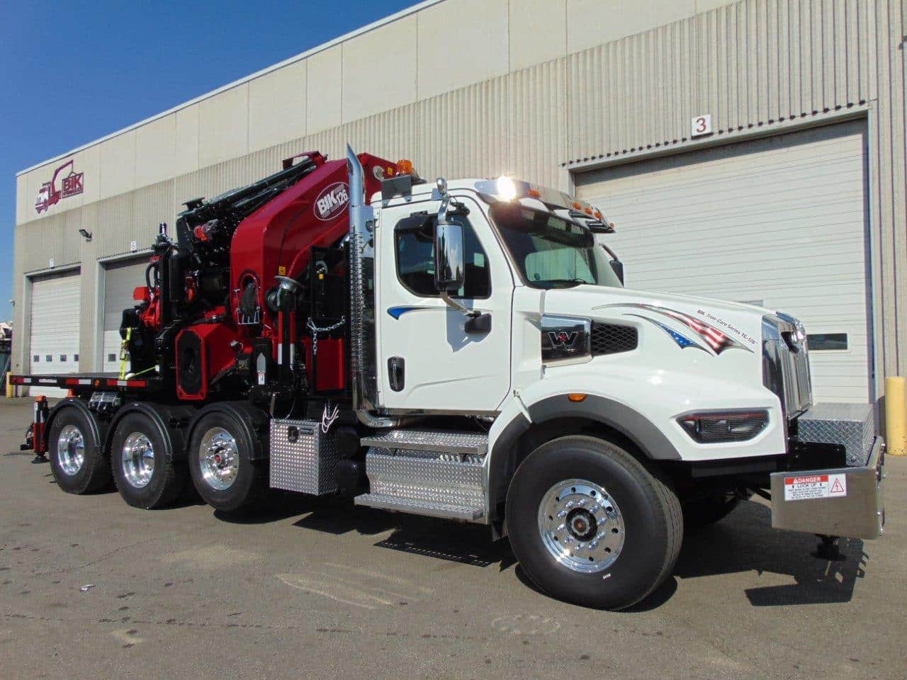 Bik Tree Care Series TC-126 On New Western Star 49x
