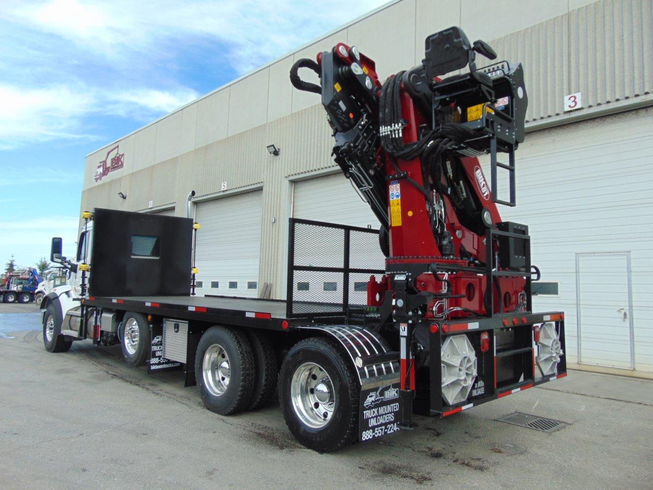 NEW BIK SERIES FC-81 ON NEW PETERBILT 567 - Image 5