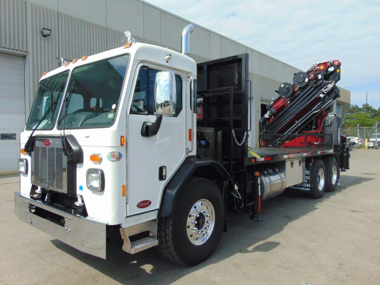 NEW BIK TREE-CARE SERIES TC-98/104 ON NEW PETERBILT 520 - Image 4