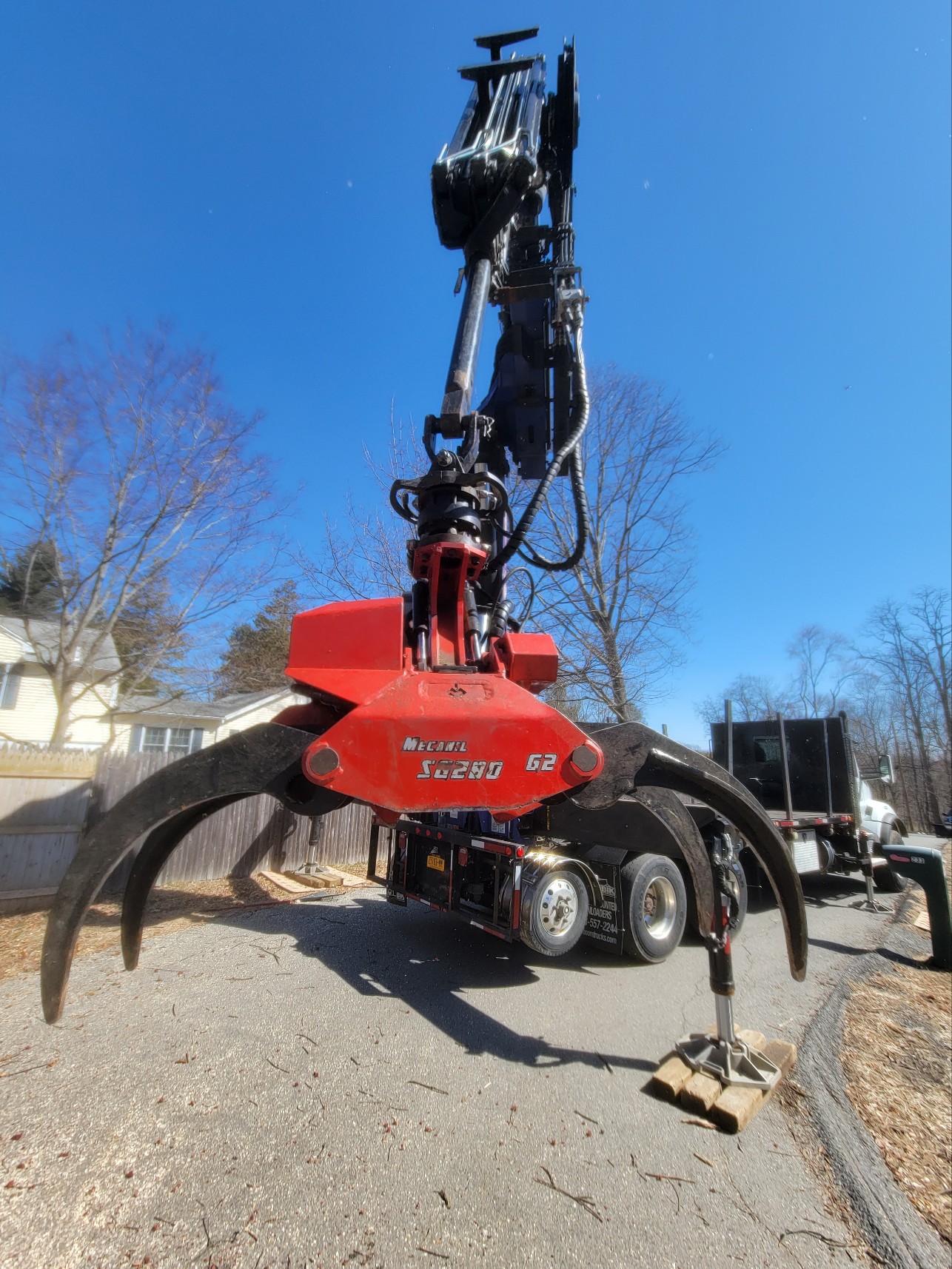 Used 2019 BIK Tree-Care Series TC-106 On Used Kenworth T880 - Image 2