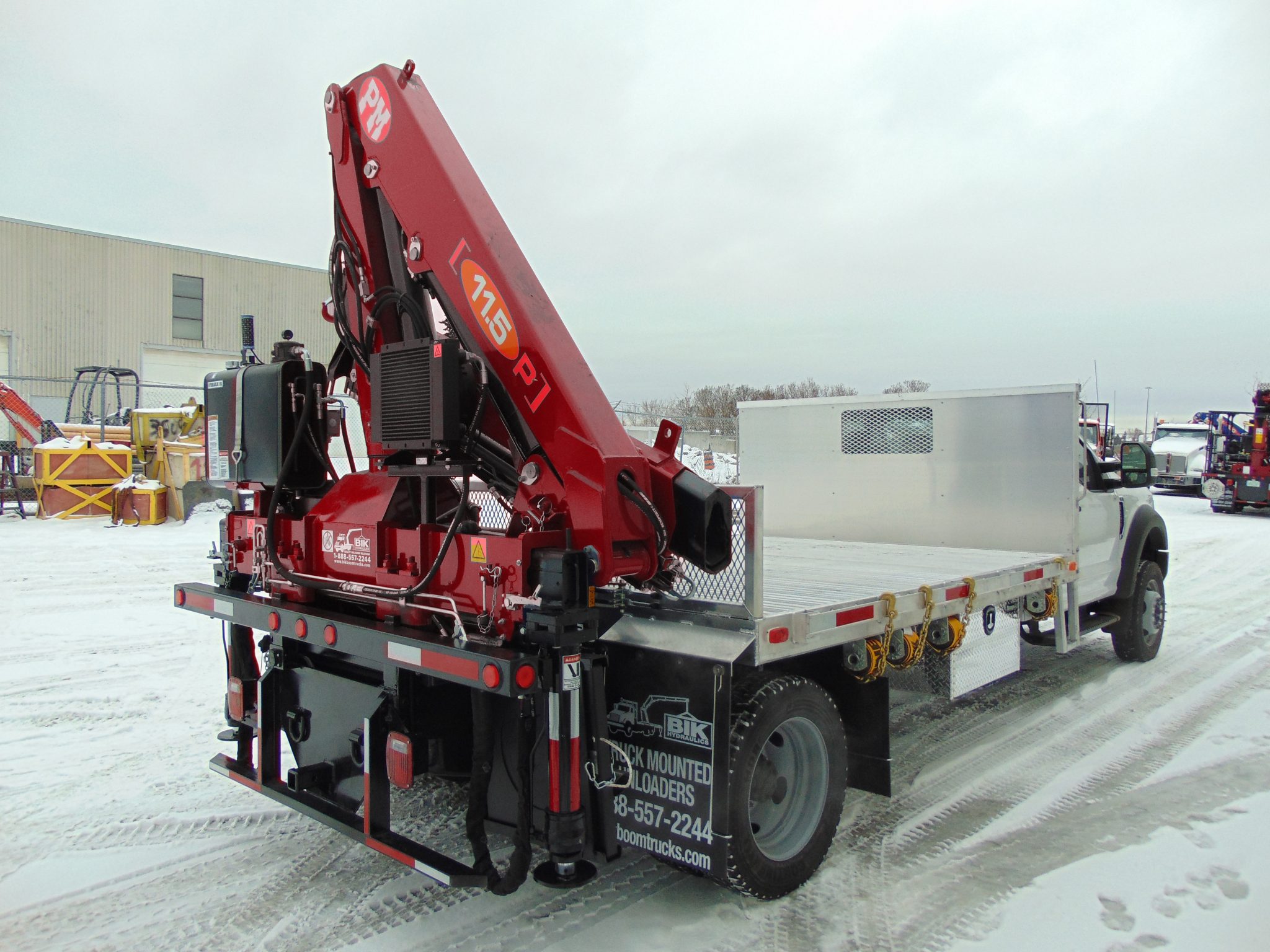 NEW PM 11523 KNUCKLE BOOM REAR MTD – FORD F550 - Image 7