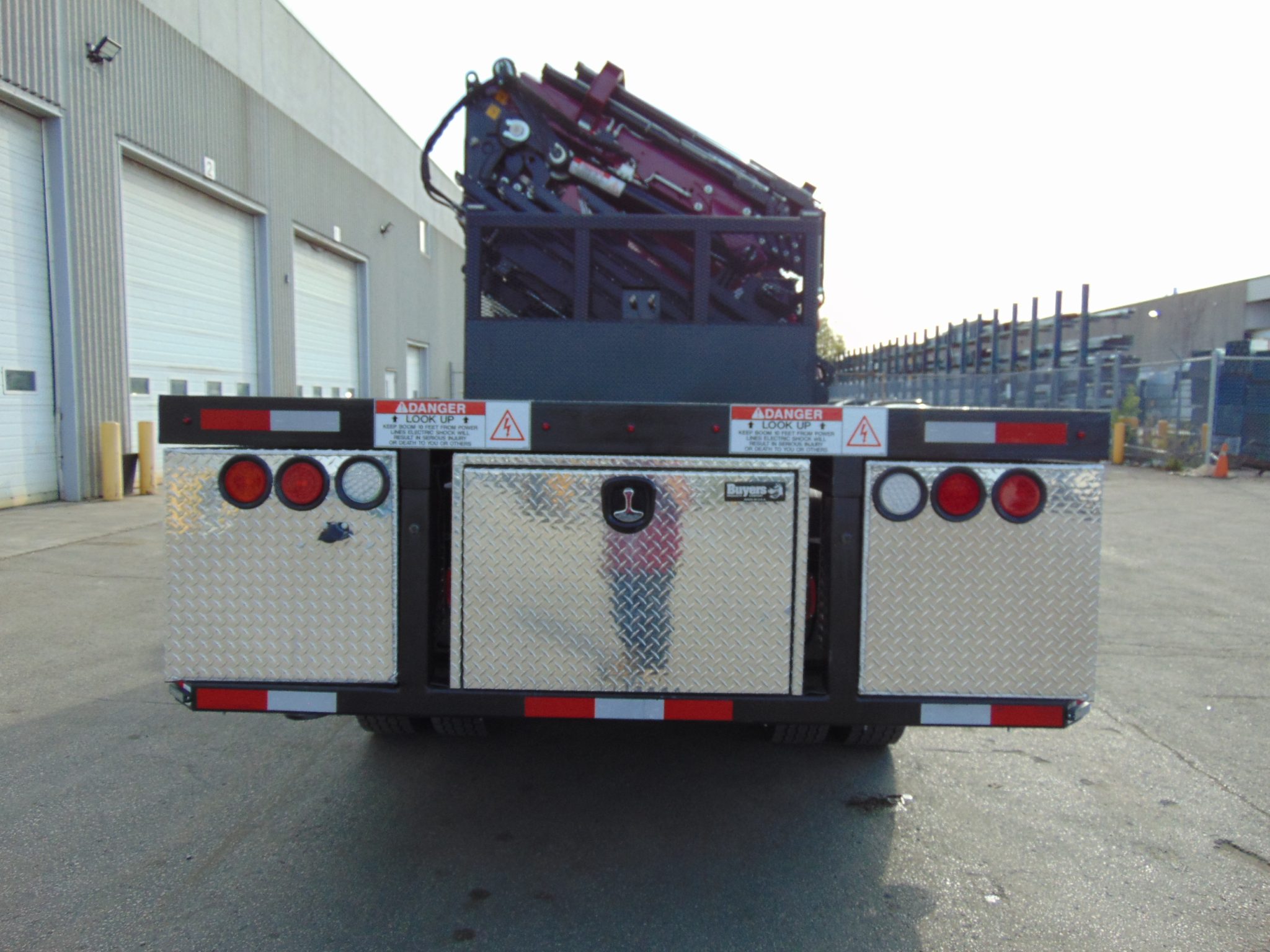 NEW PM 150 + JIB ON NEW WESTERN STAR 4800 & 15′ REMOVABLE DECK - Image 3