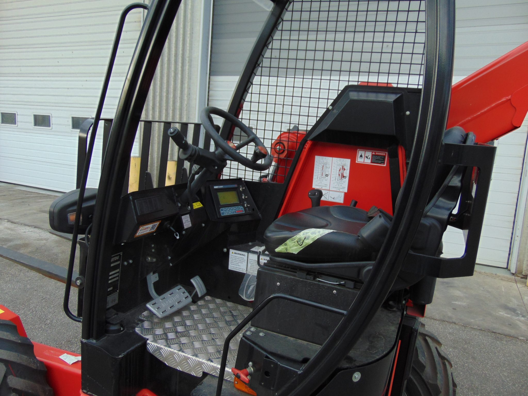 NEW MANITOU TMT 55HT TRUCK MOUNTED FORKLIFT - Image 7