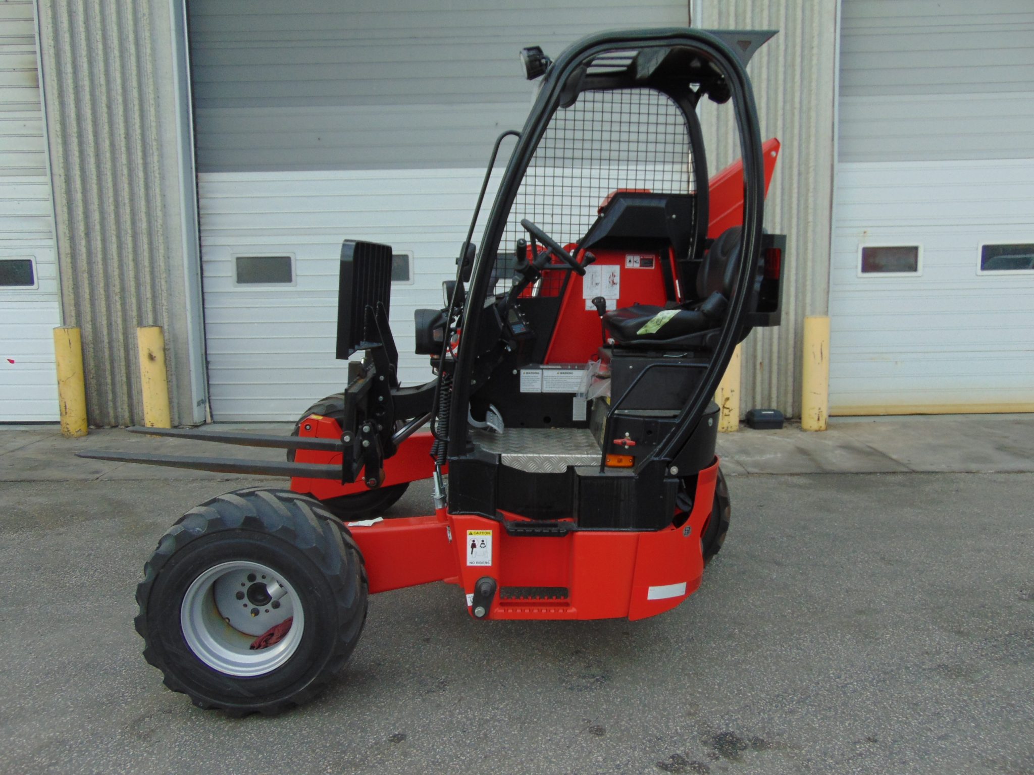 NEW MANITOU TMT 55HT TRUCK MOUNTED FORKLIFT - Image 10