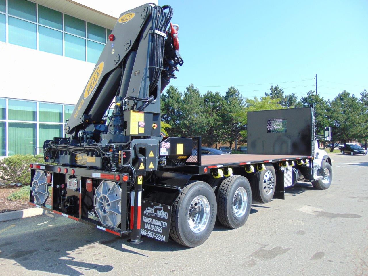 NEW HEILA HLR 45000 KNUCKLE BOOM ON NEW KENWORTH T880 - Image 3