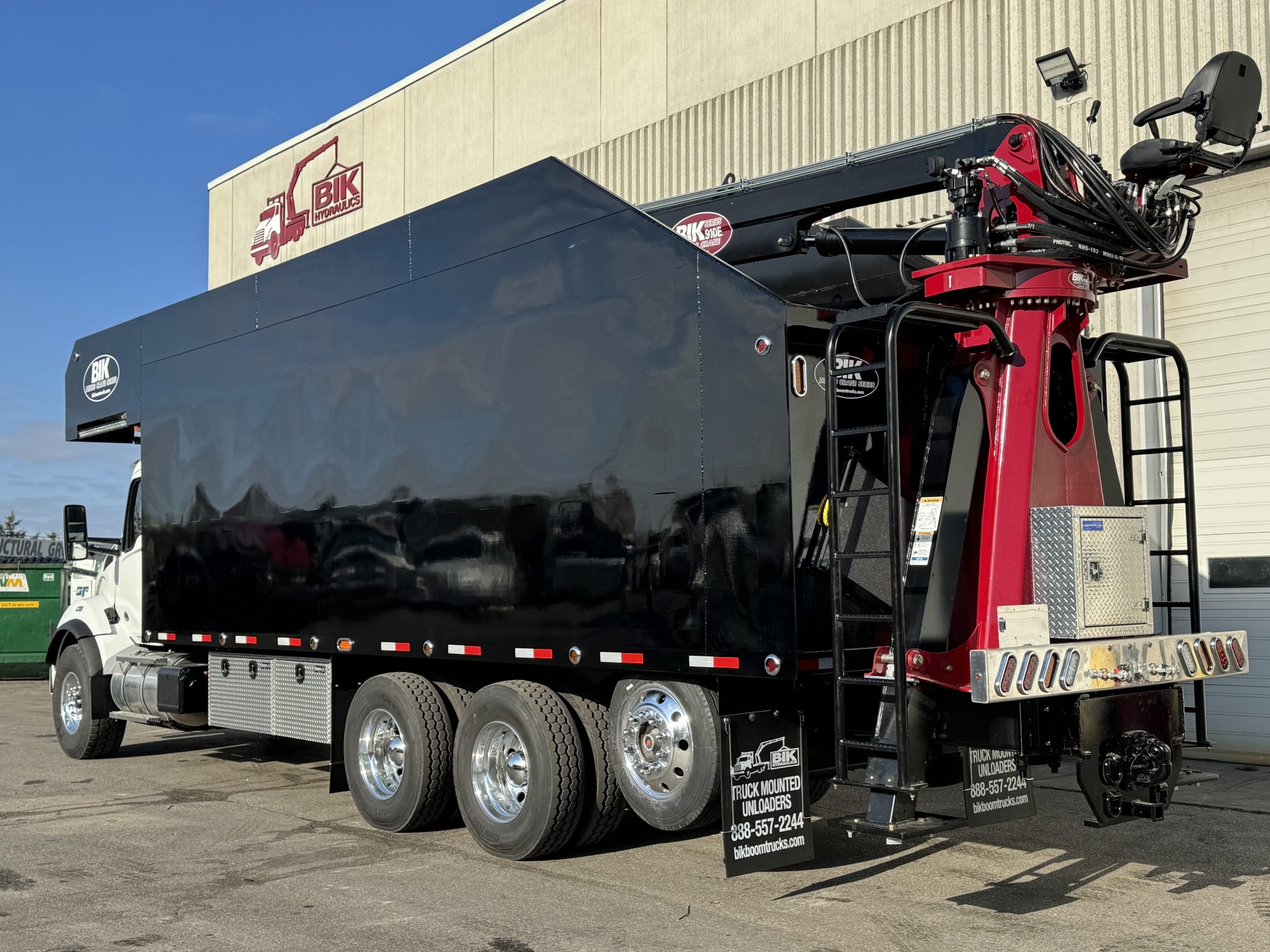 NEW BIK DEBRIS CRANE SERIES DC-910E ON NEW KENWORTH T800 BY ROTOBEC