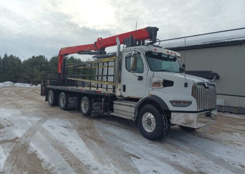 USED 2024 WESTERN STAR 47X with PALFINGER PW38001
