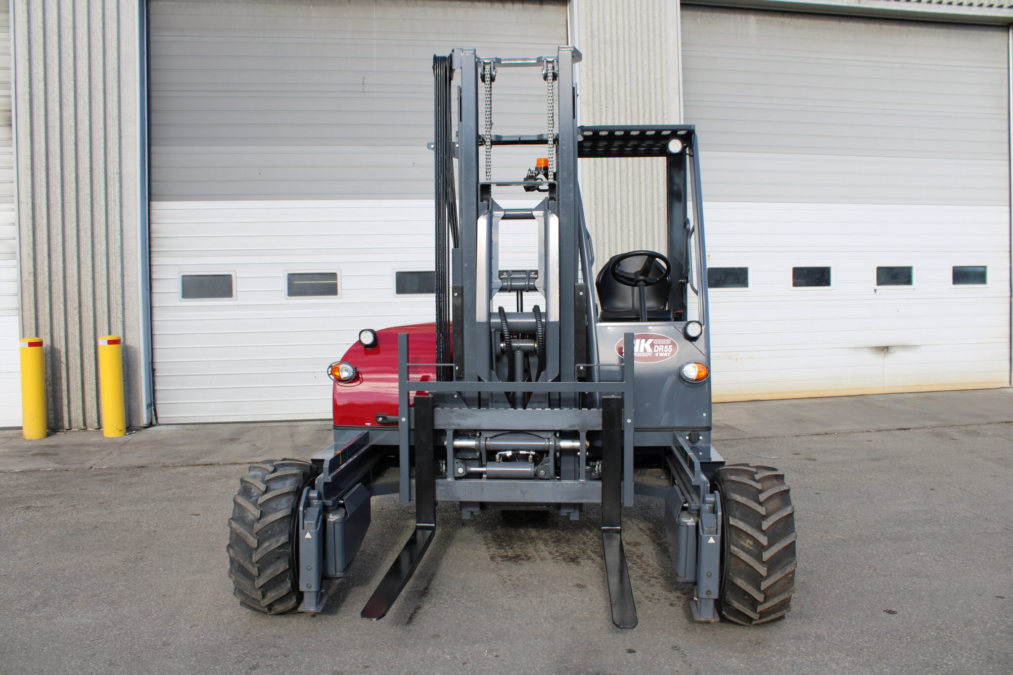 NEW BIK 3WD FORKLIFT SERIES DR-55 4 TRUCK MOUNTED FORKLIFT - Image 13