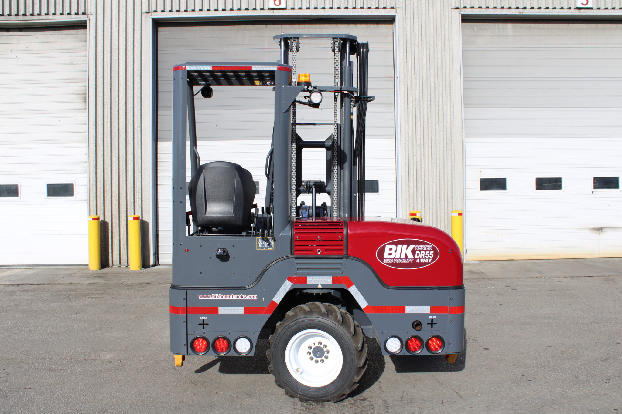 NEW BIK 3WD FORKLIFT SERIES DR-55 4 TRUCK MOUNTED FORKLIFT - Image 7