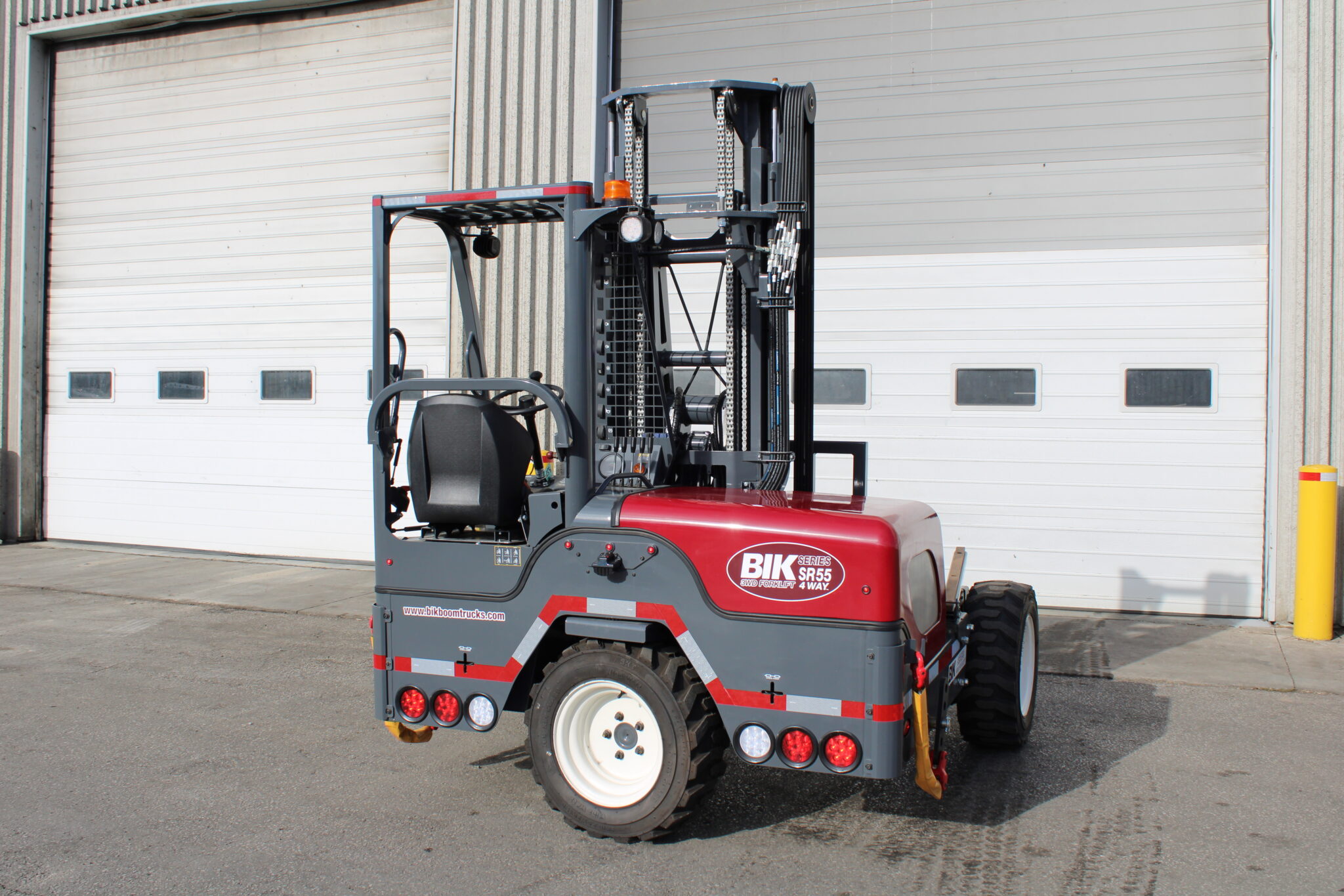 NEW BIK 3WD FORKLIFT SERIES SR-55 TRUCK MOUNTED FORKLIFT - Image 7