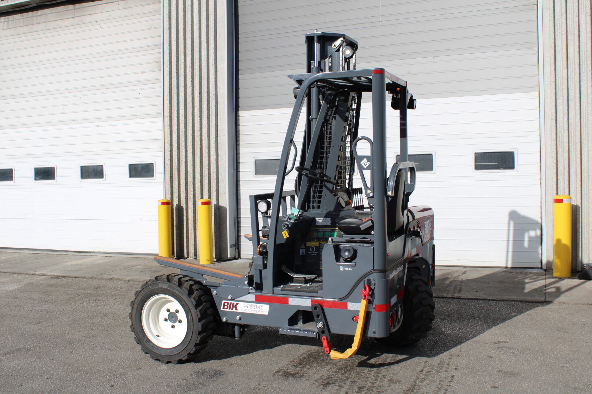 NEW BIK 3WD FORKLIFT SERIES SR-55 TRUCK MOUNTED FORKLIFT - Image 10