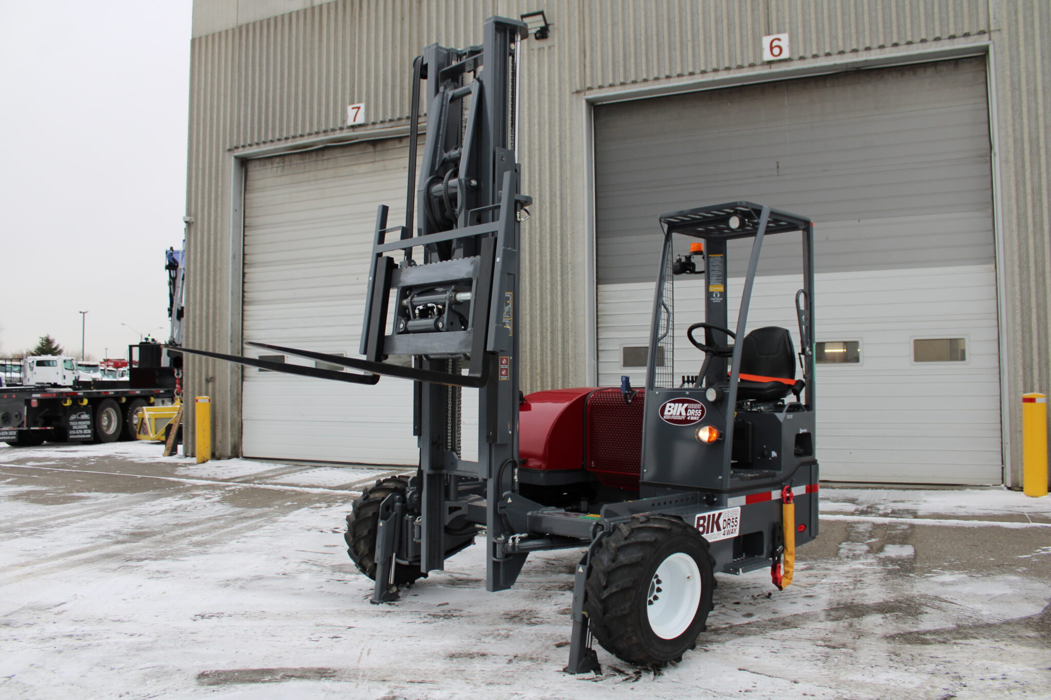 NEW BIK 3WD FORKLIFT SERIES DR-55 4 TRUCK MOUNTED FORKLIFT - Image 17