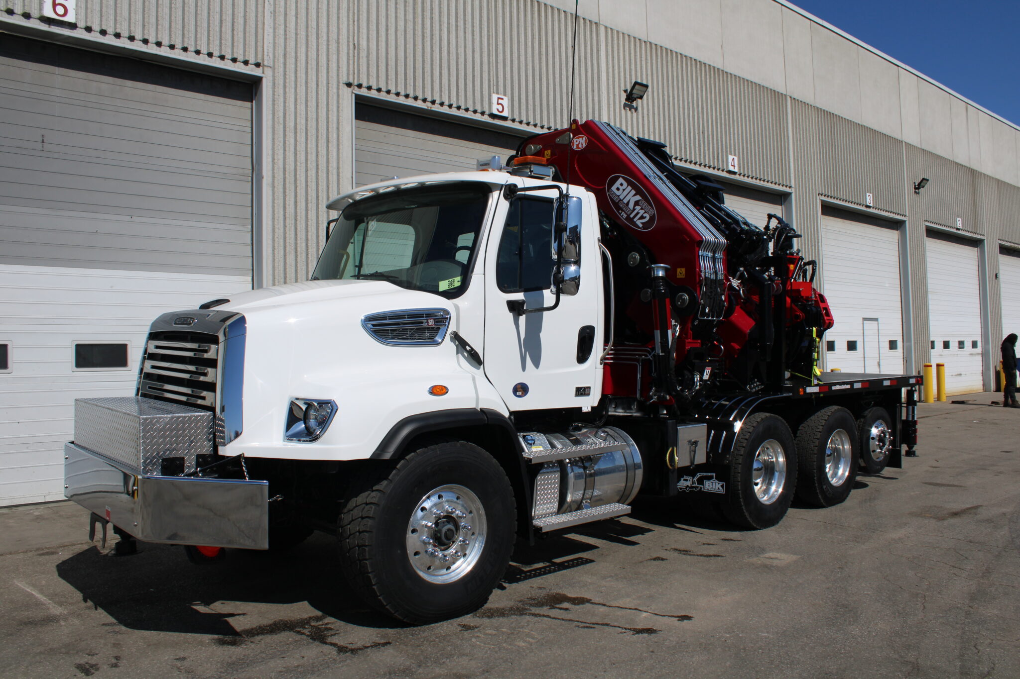 NEW BIK TREE CARE SERIES TC-106/112 ON NEW FREIGHTLINER 114SD - Image 6