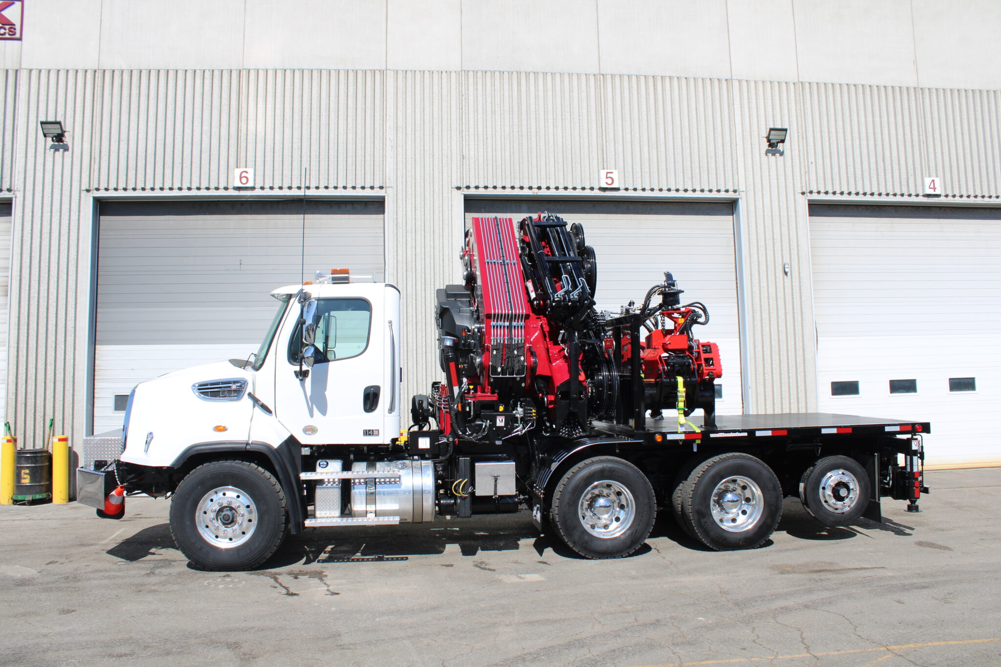 NEW BIK TREE CARE SERIES TC-106/112 ON NEW FREIGHTLINER 114SD - Image 7