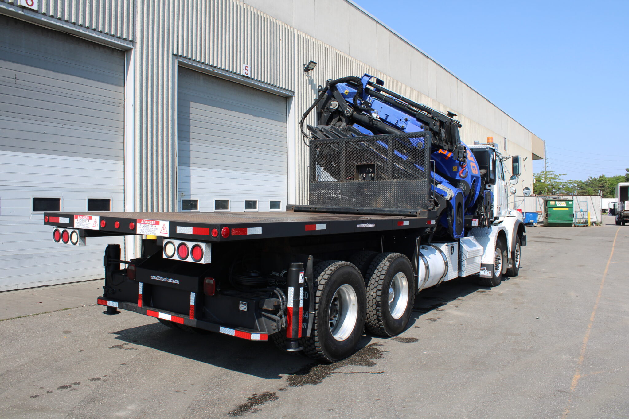 USED 2016 WESTERN STAR 4-AXLE WITH PM 150 w/JIB - Image 10