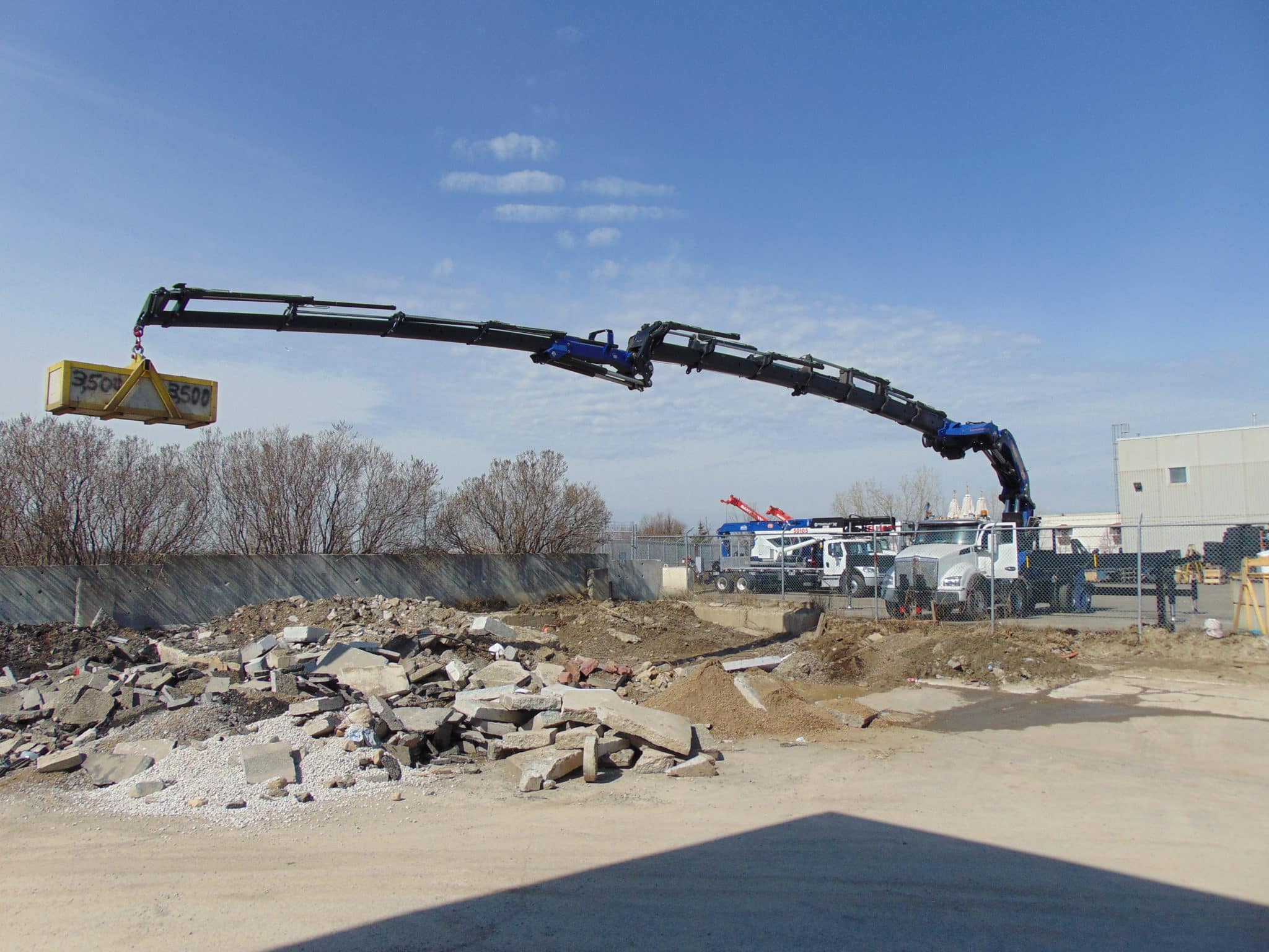 NEW PM 150 + JIB ON NEW WESTERN STAR 4800 & 15′ REMOVABLE DECK - Image 8