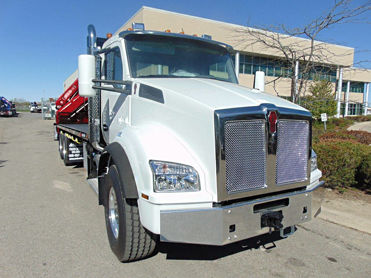 NEW PM 26523 KNUCKLE BOOM ON KENWORTH T880 - Image 2