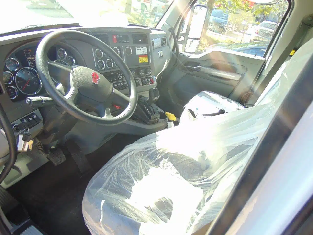 NEW PM 26523 KNUCKLE BOOM ON KENWORTH T880 - Image 4