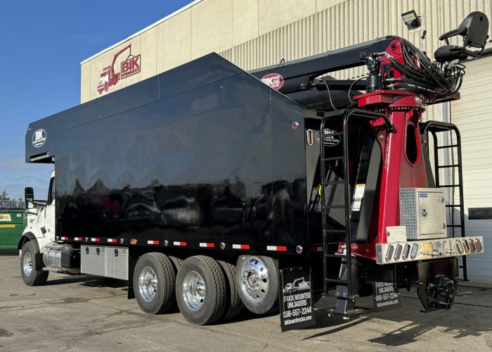 NEW BIK DEBRIS CRANE SERIES DC-910E ON NEW KENWORTH T800 BY ROTOBEC