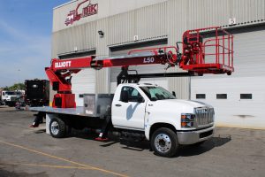 NEW ELLIOTT HiREACH L50 ON NEW International with 13’ ALUM BED